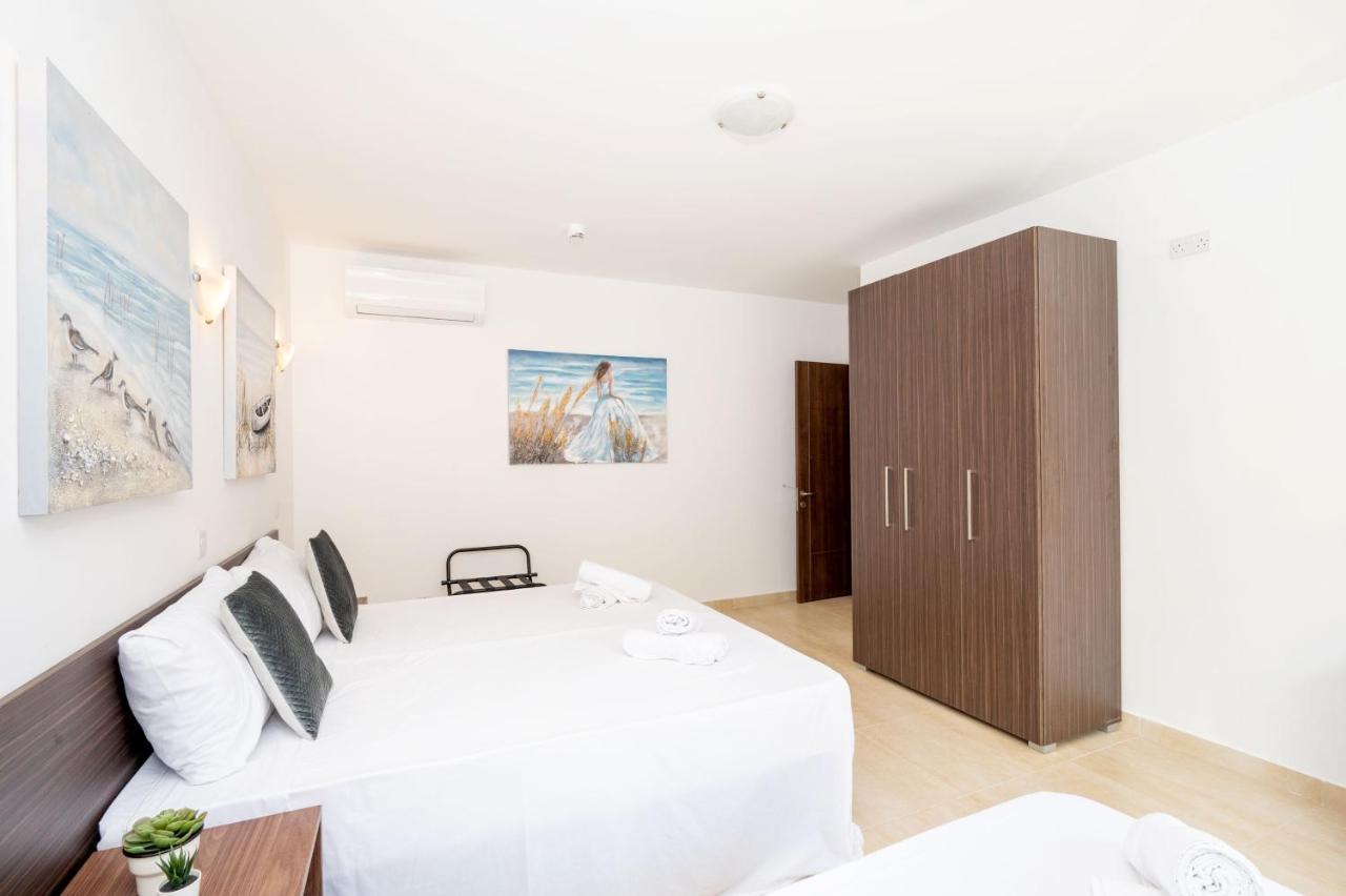 Islet Promenade Seafront 1 Bedroom Apartment With Sea View Balcony By Getawaysmalta St. Paul's Bay Luaran gambar